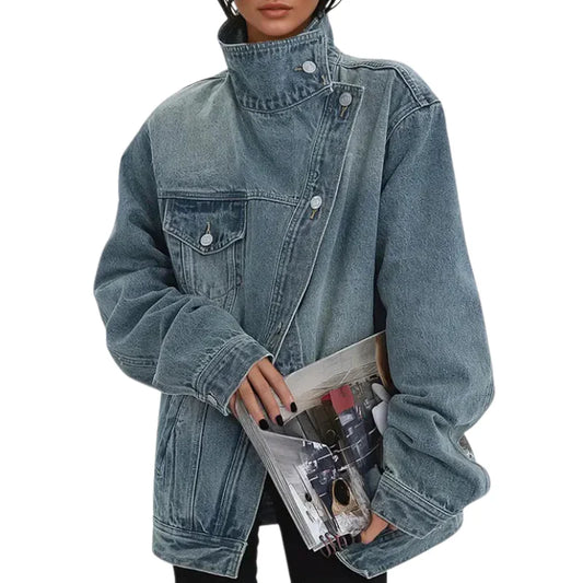 Cleo – Chaqueta vaquera asimétrica con botones