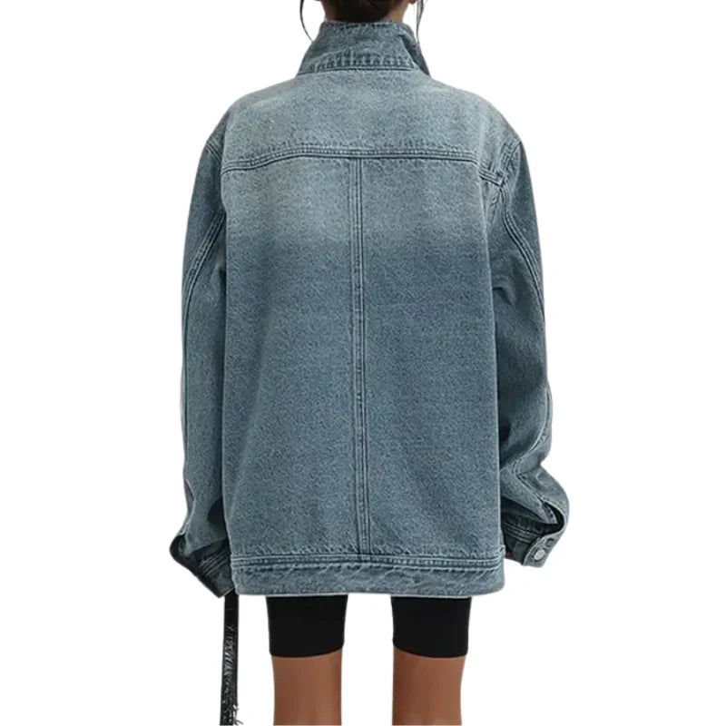Cleo – Chaqueta vaquera asimétrica con botones