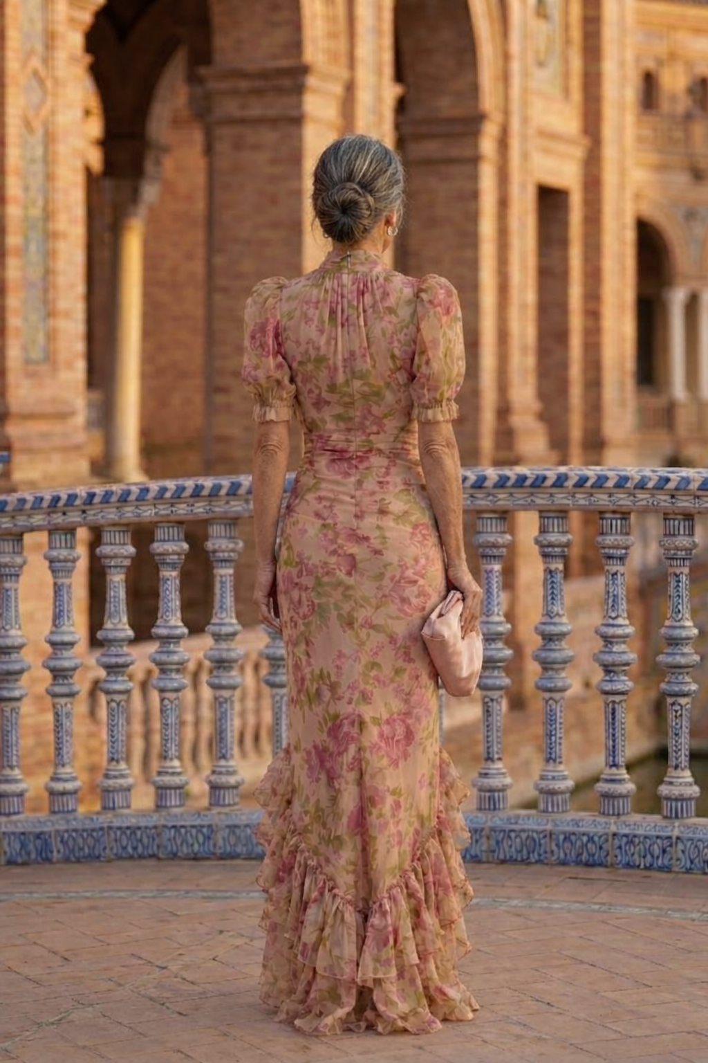 Lucía – Vestido floral elegante con estilo propio