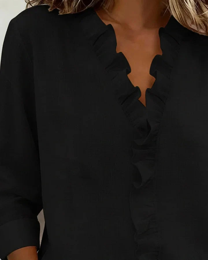 Carmen – Blusa elegante con escote en V y volantes suaves